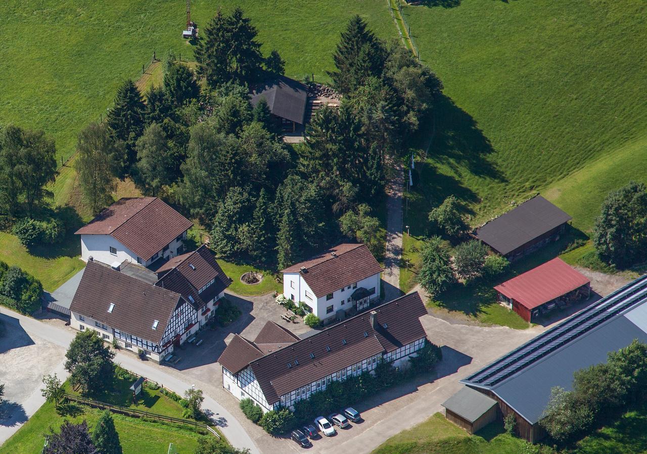 Hotel Klaukenhof Lennestadt Bagian luar foto