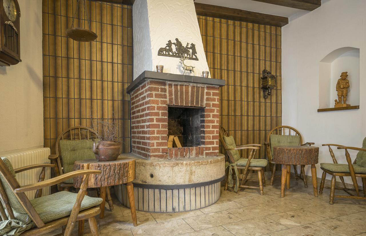 Hotel Klaukenhof Lennestadt Bagian luar foto